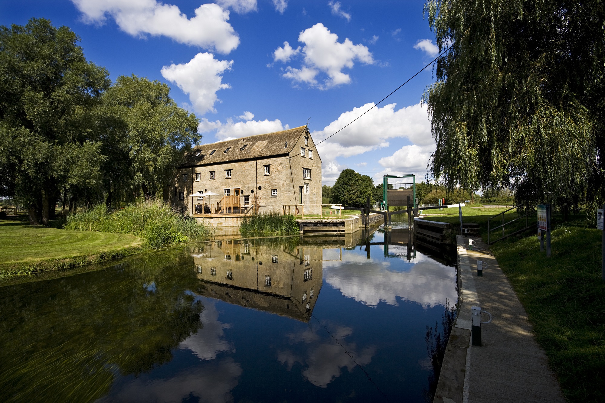 oundle mill